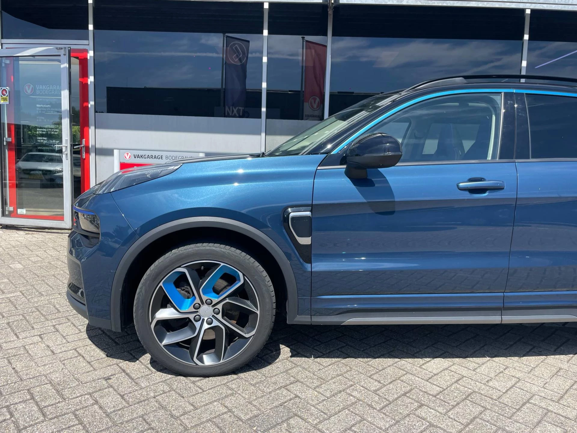 Hoofdafbeelding Lynk & Co 01