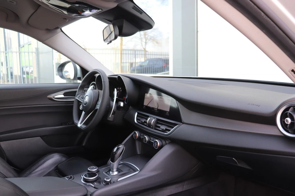 Hoofdafbeelding Alfa Romeo Giulia