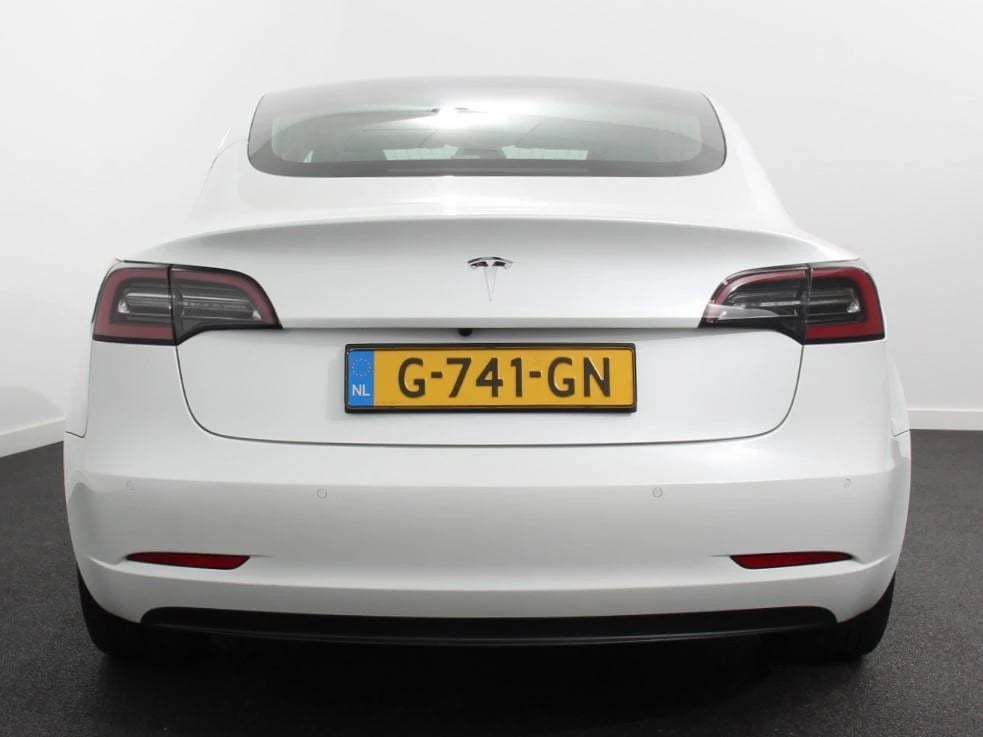 Hoofdafbeelding Tesla Model 3