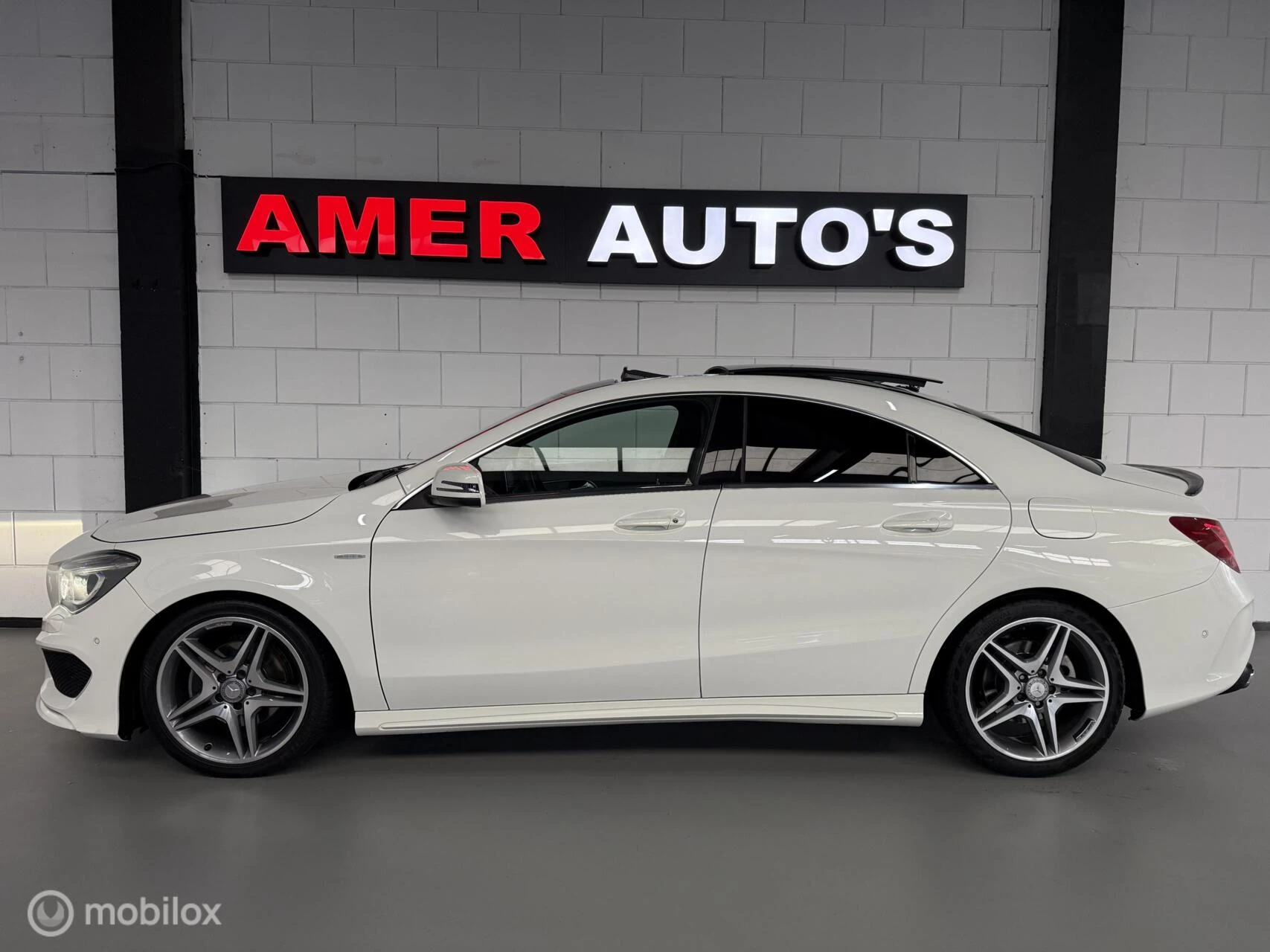 Hoofdafbeelding Mercedes-Benz CLA