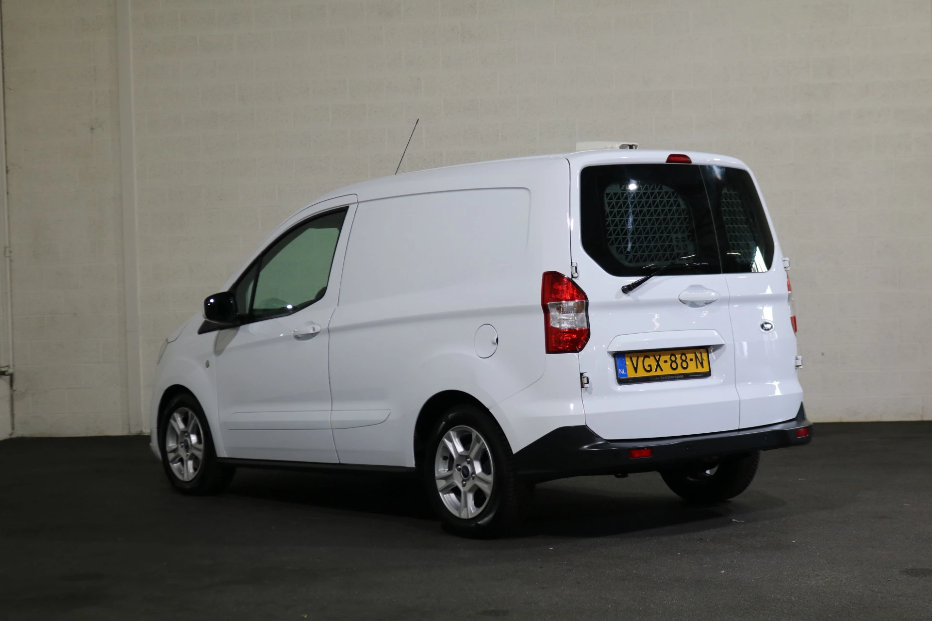 Hoofdafbeelding Ford Transit Courier