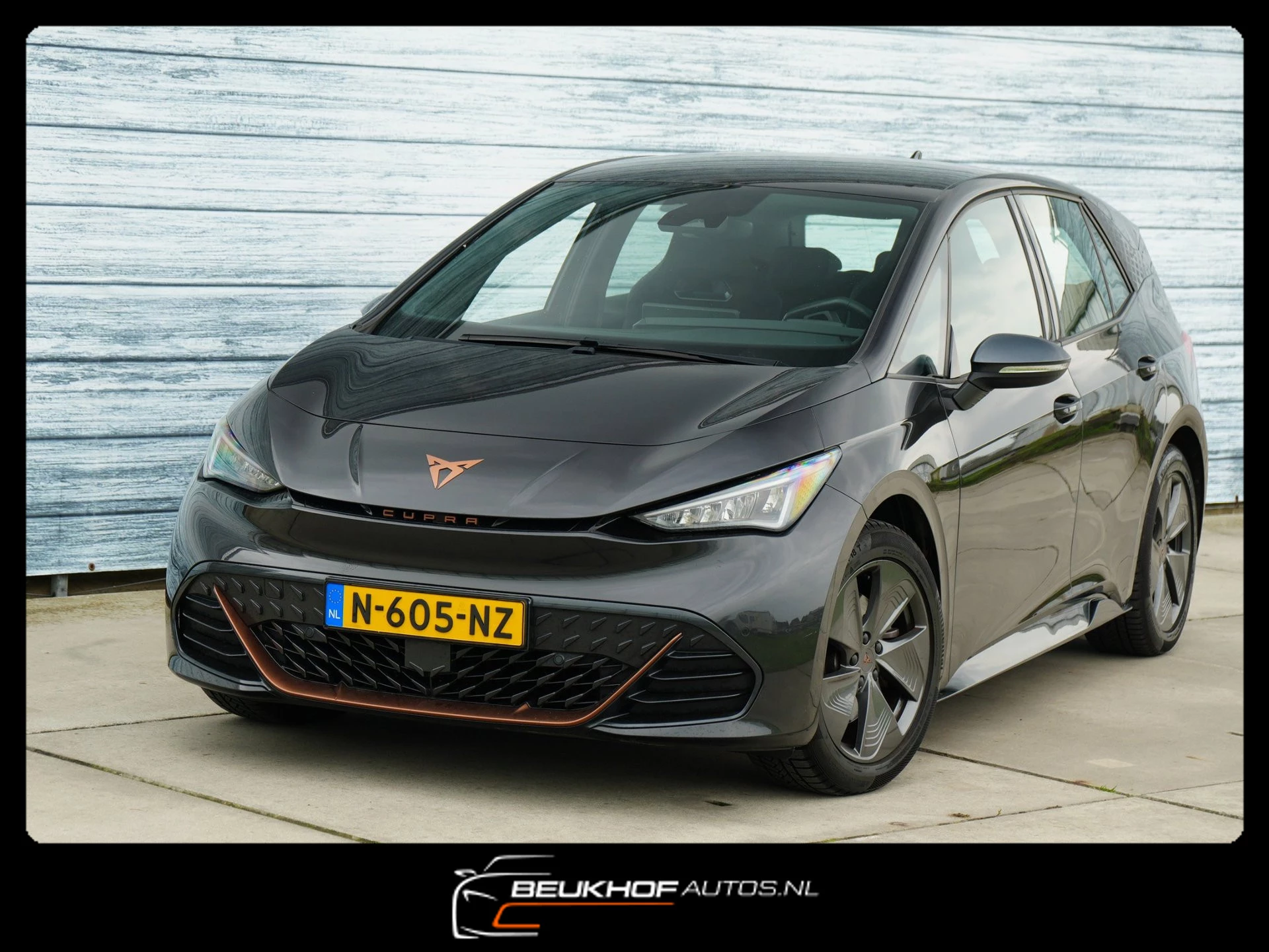 Hoofdafbeelding CUPRA Born