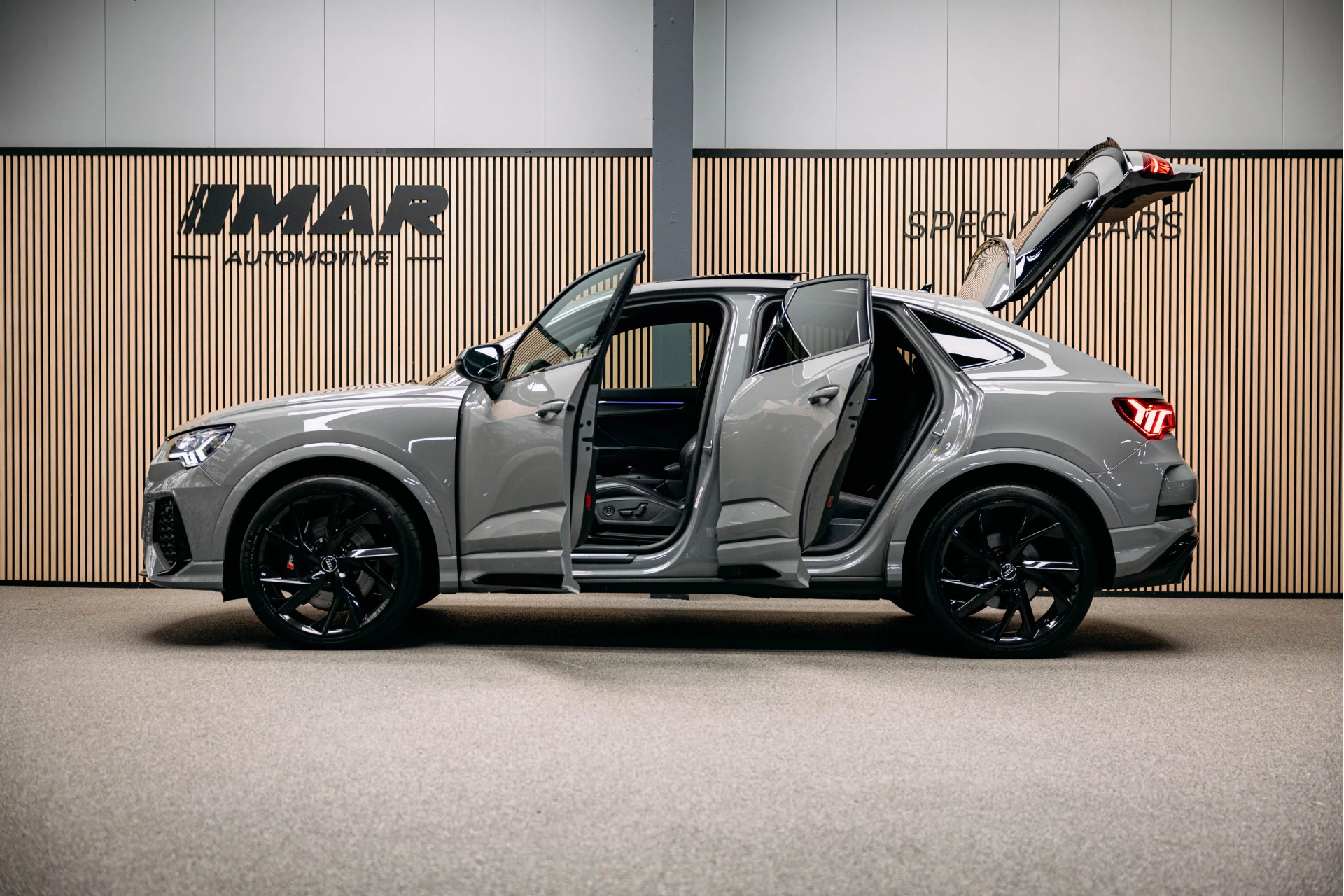 Hoofdafbeelding Audi RSQ3