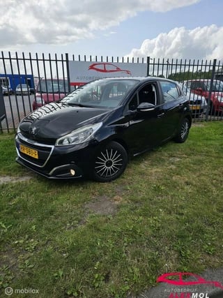 Peugeot 208 1.2 PureTech Blue Lease Executive