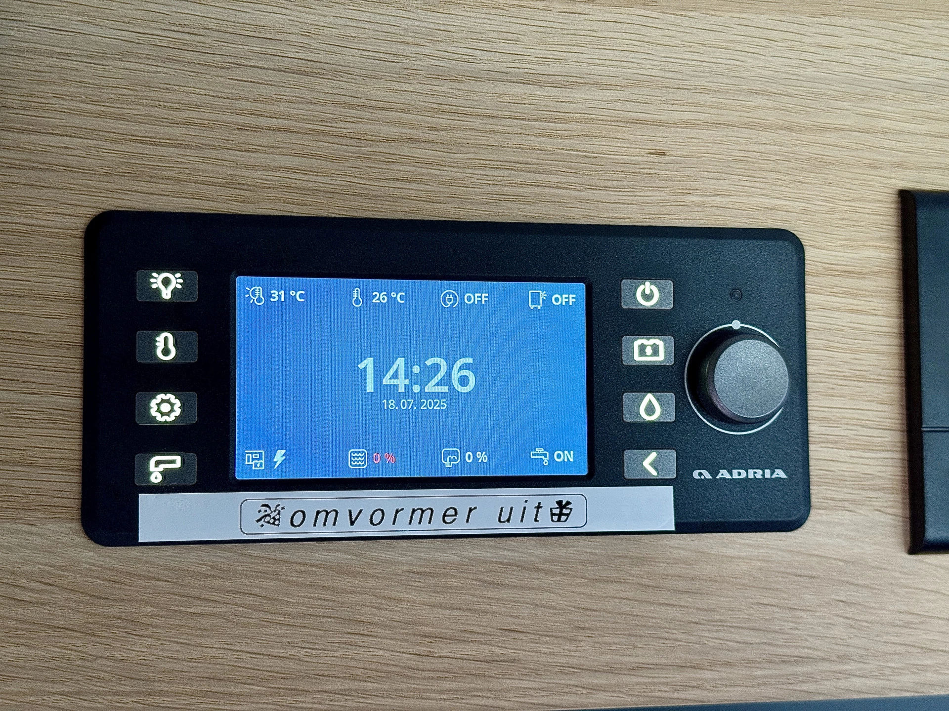 Hoofdafbeelding Adria CORAL 670 SL