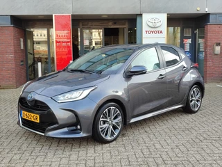 Toyota Yaris 1.5 Hybrid EXECUTIVE LEER JBL-AUDIO 17'' LM-VELGEN HEAD-UP BLIND SPOT APPLE/ANDROID LED KEYLESS CAMERA BLUETOOTH PRIVACY GLASS