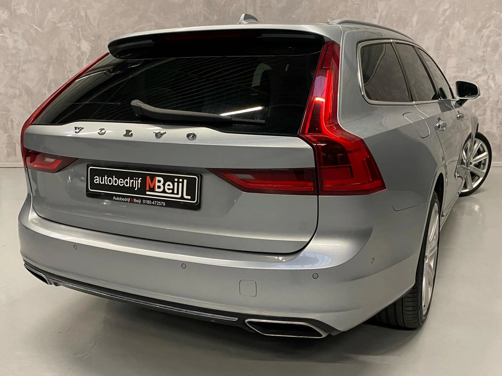 Hoofdafbeelding Volvo V90