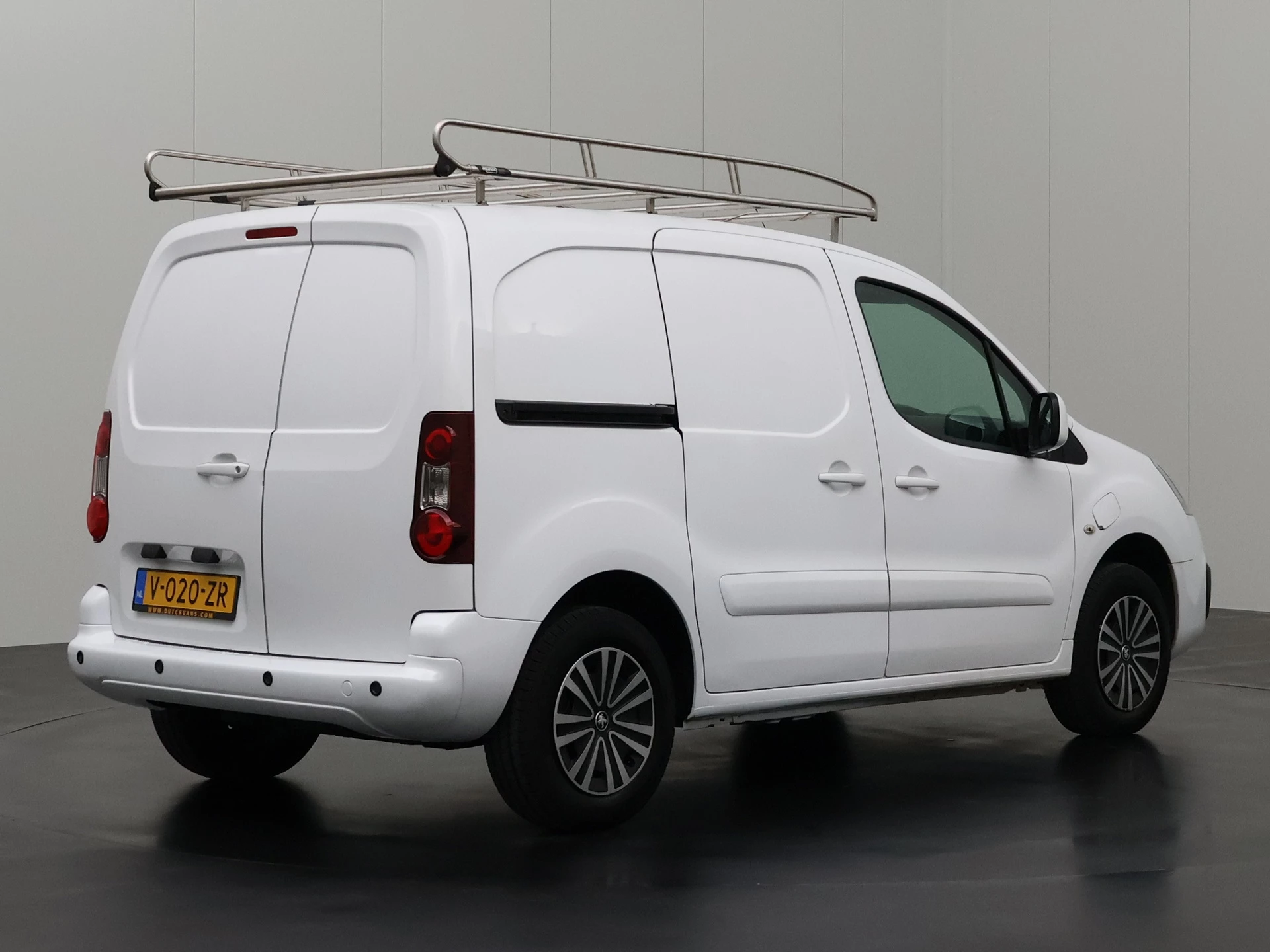 Hoofdafbeelding Peugeot Partner