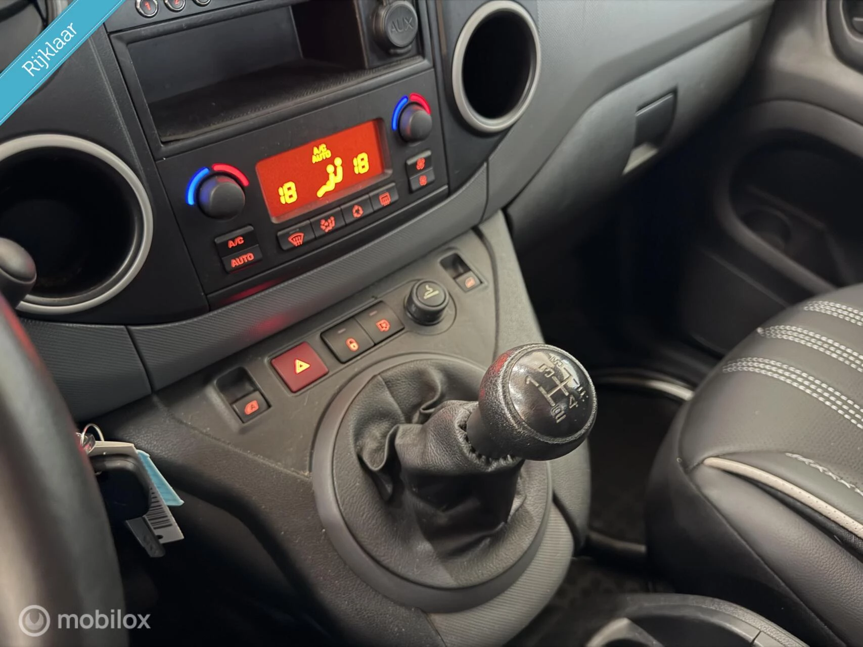 Hoofdafbeelding Peugeot Partner