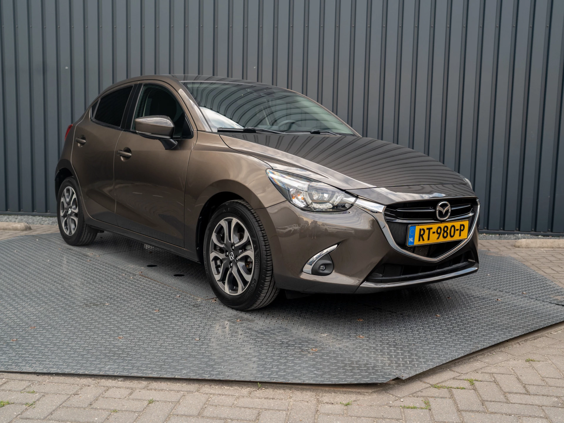 Hoofdafbeelding Mazda 2