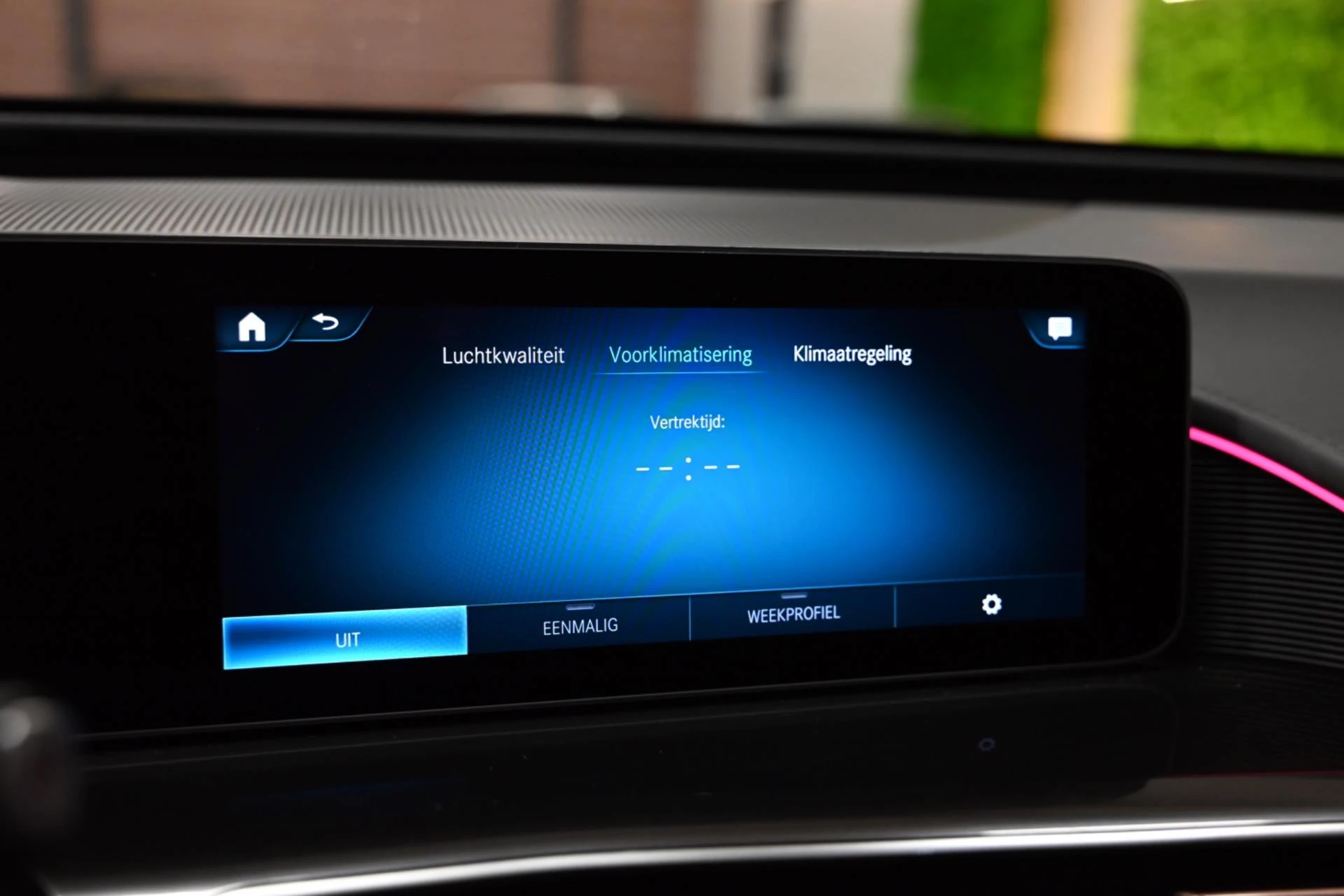 Hoofdafbeelding Mercedes-Benz EQC