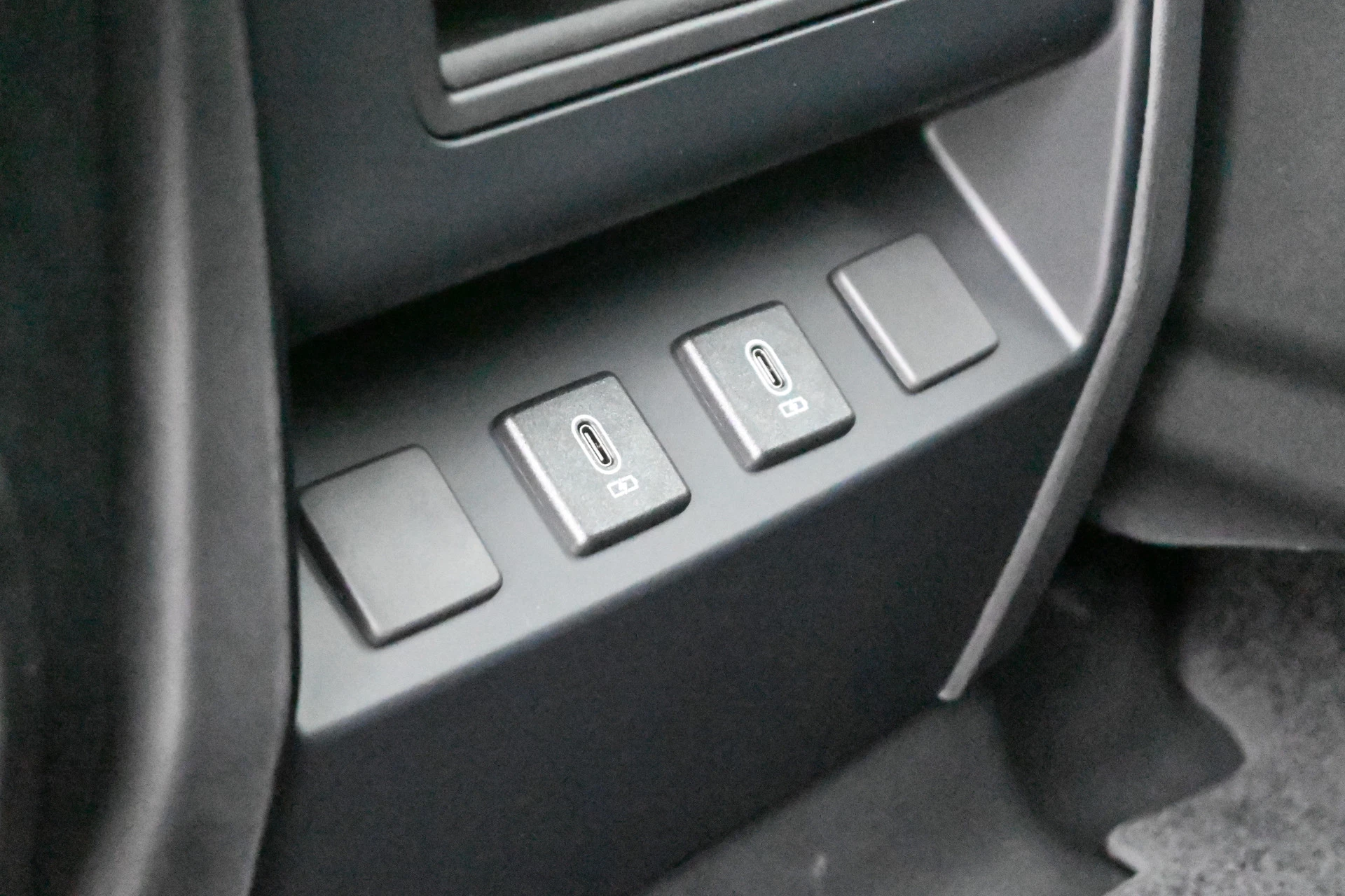 Hoofdafbeelding Land Rover Defender