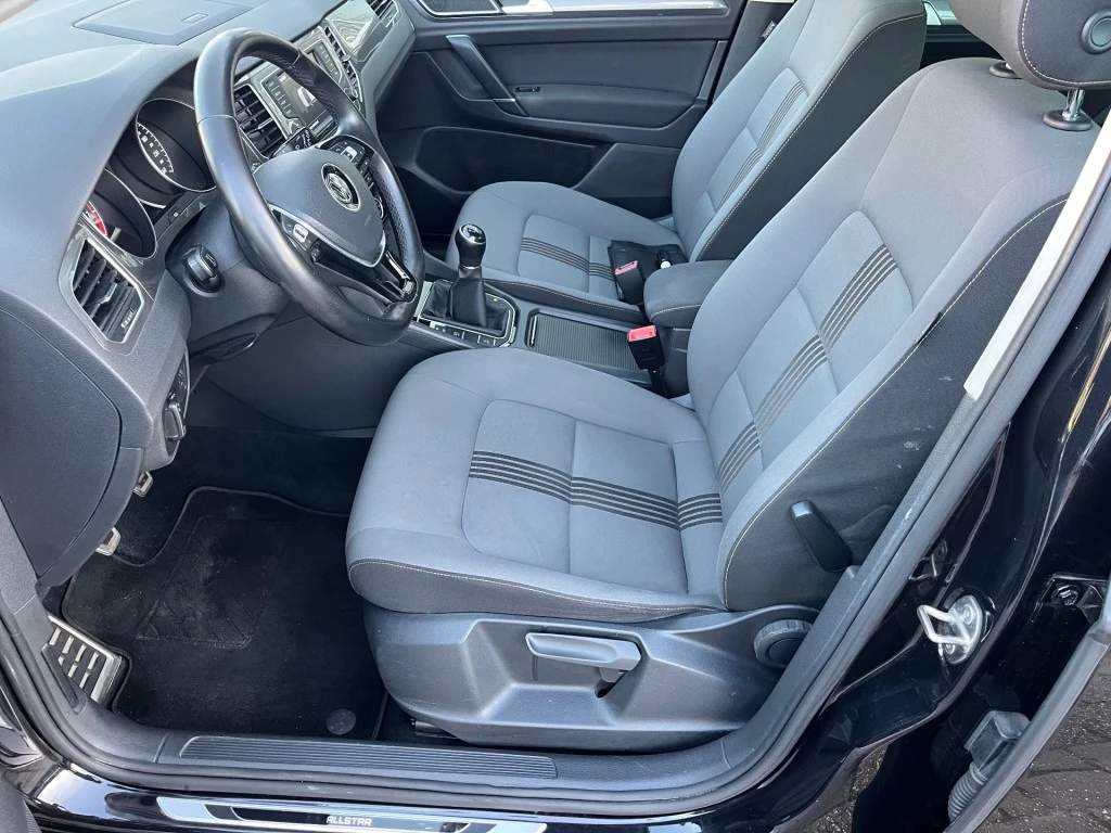 Hoofdafbeelding Volkswagen Golf Sportsvan