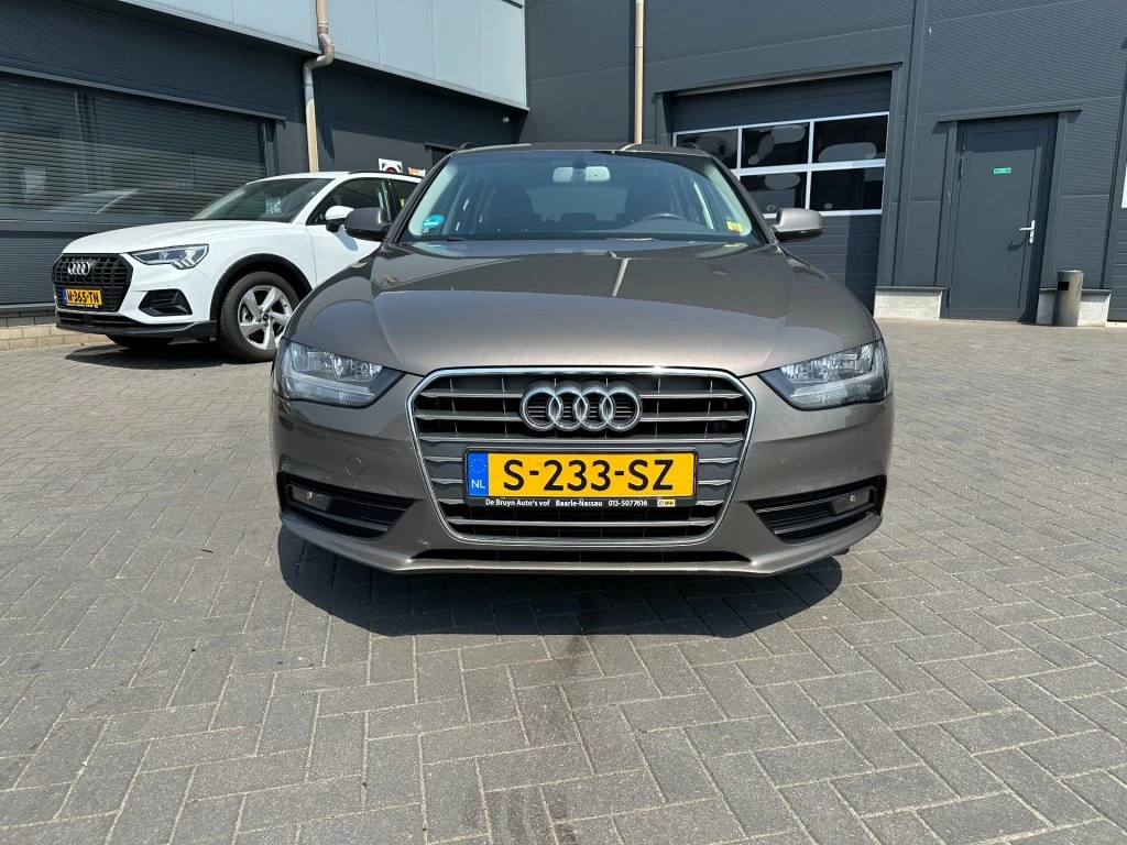 Hoofdafbeelding Audi A4
