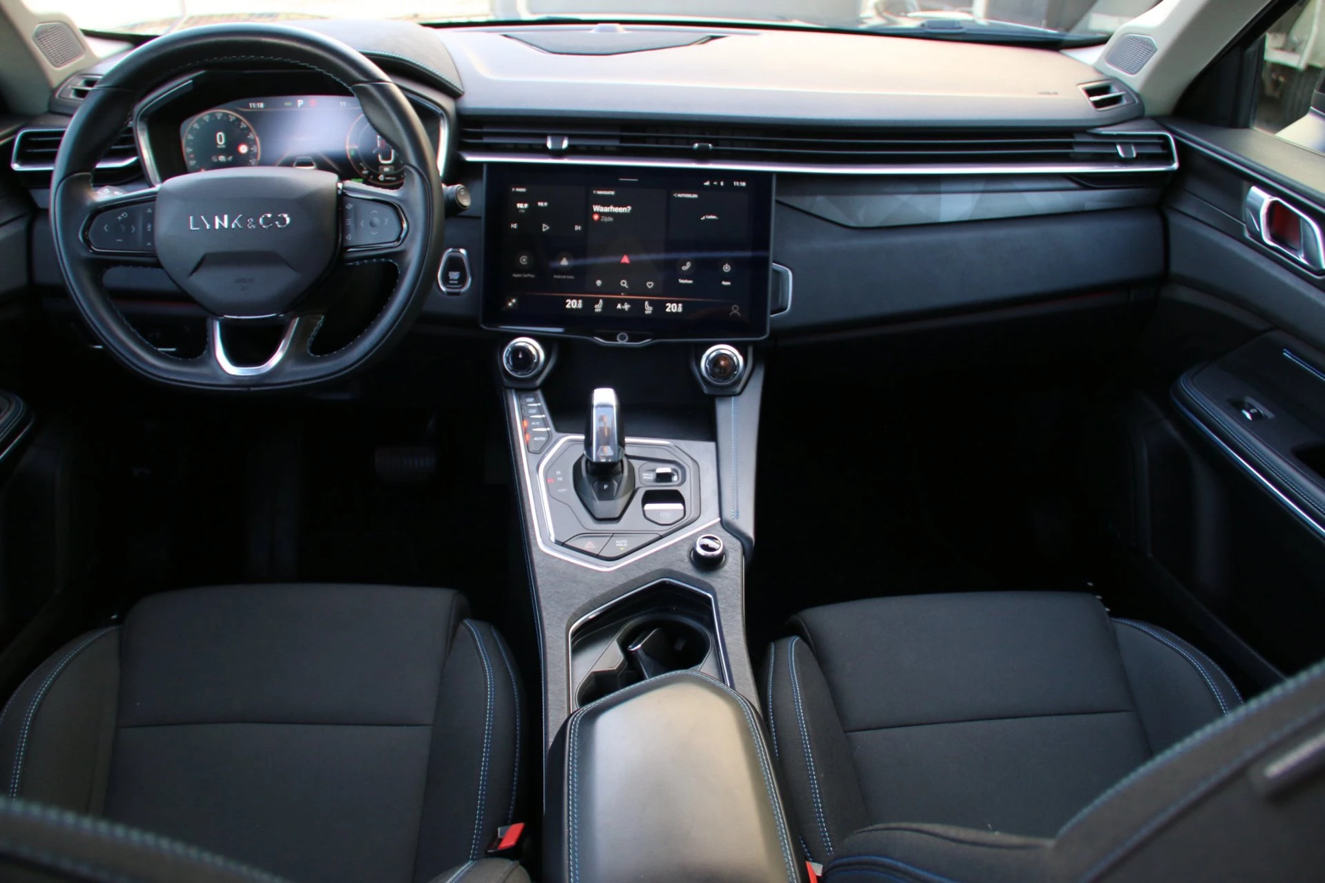 Hoofdafbeelding Lynk & Co 01