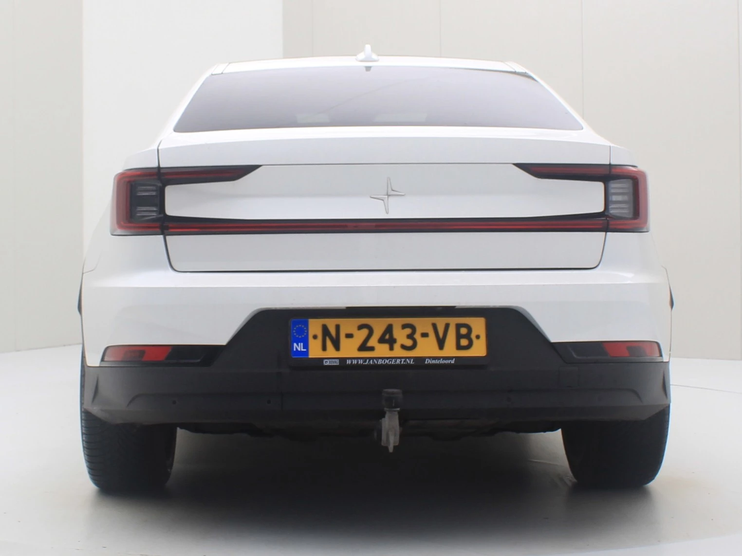 Hoofdafbeelding Polestar 2