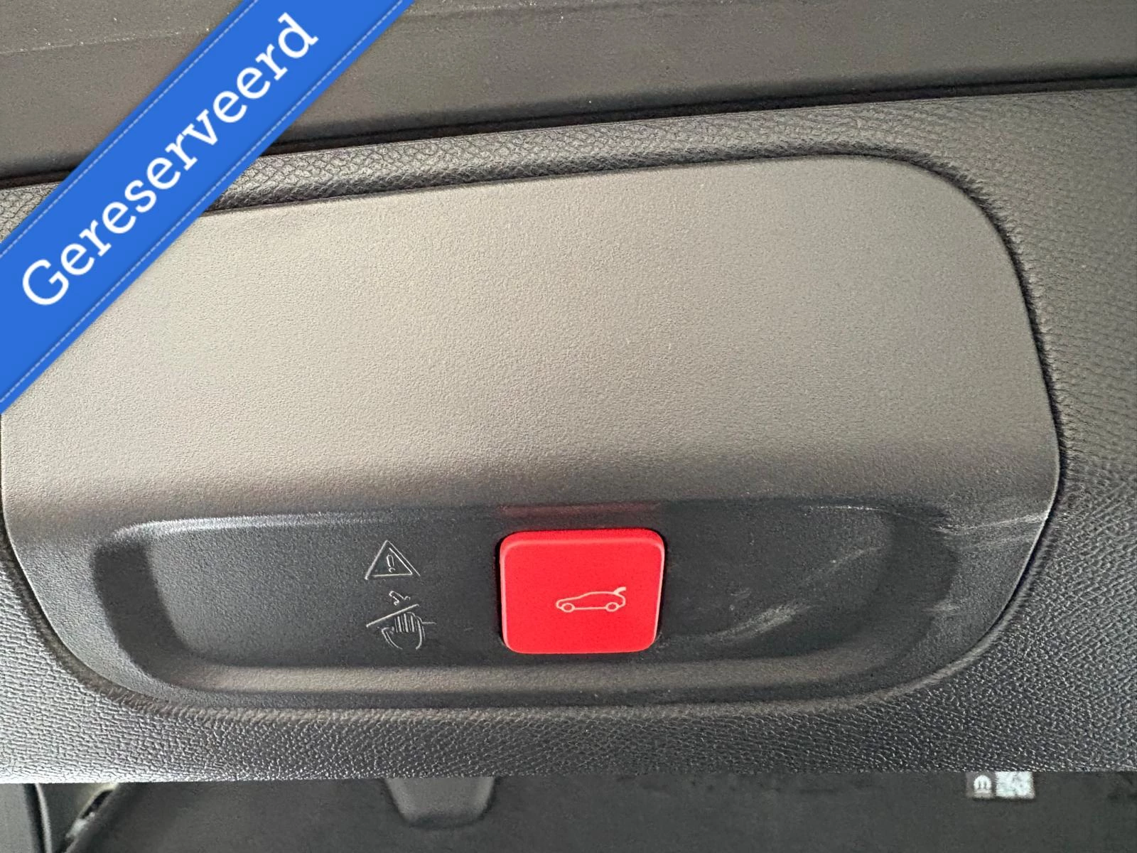 Hoofdafbeelding Peugeot 408