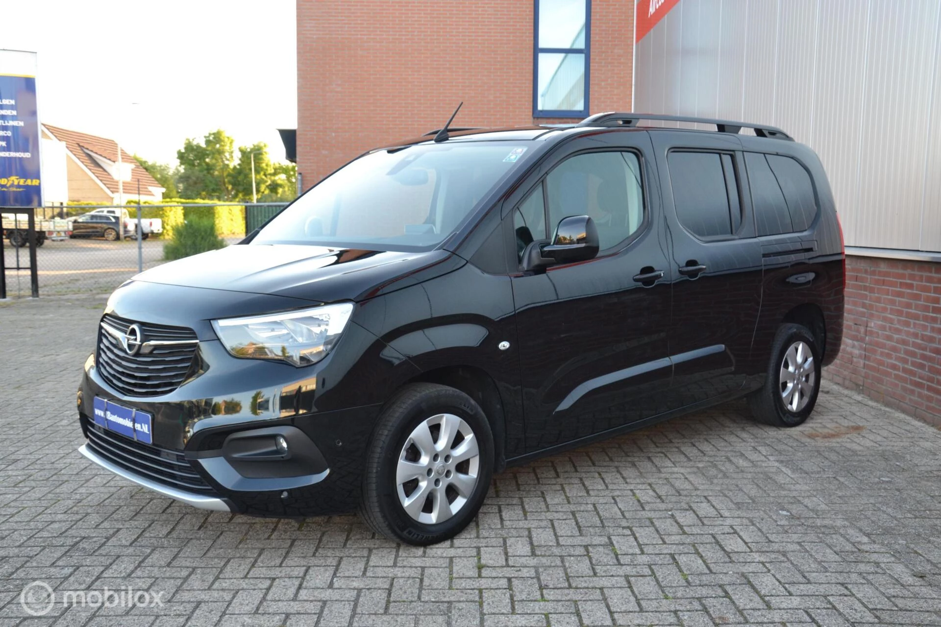 Hoofdafbeelding Opel Combo