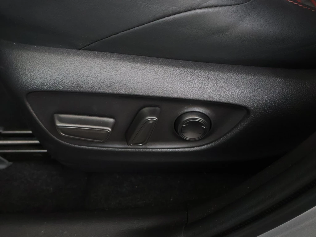 Hoofdafbeelding Suzuki Across