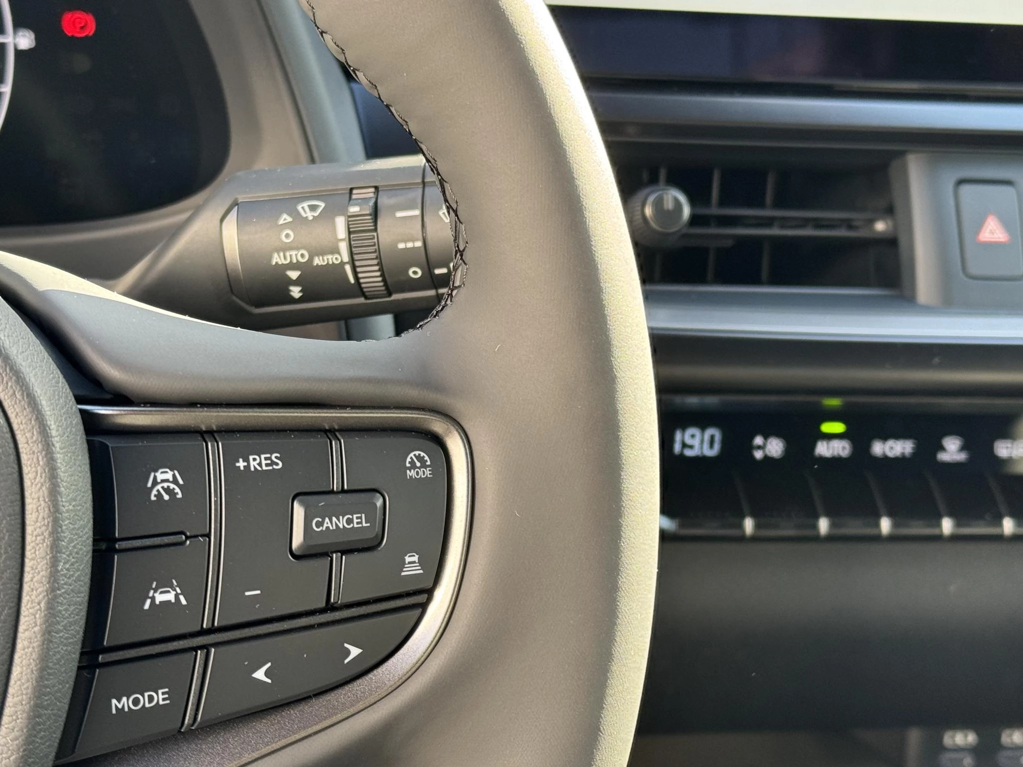 Hoofdafbeelding Lexus UX