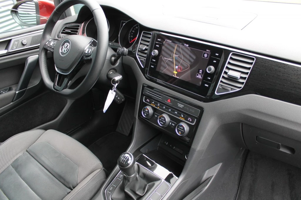 Hoofdafbeelding Volkswagen Golf Sportsvan