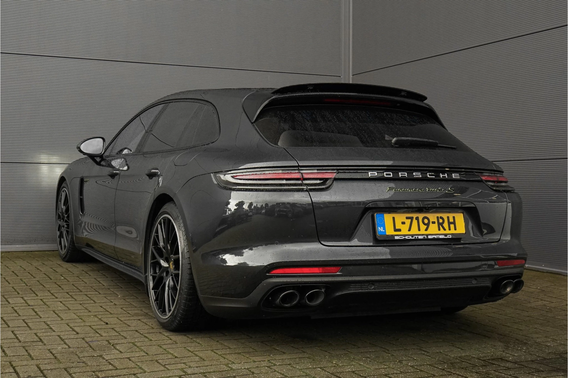 Hoofdafbeelding Porsche Panamera