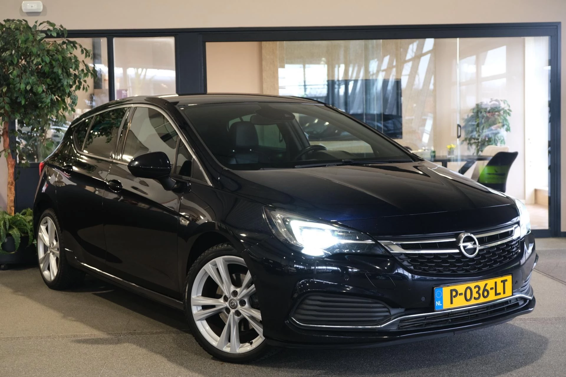 Hoofdafbeelding Opel Astra