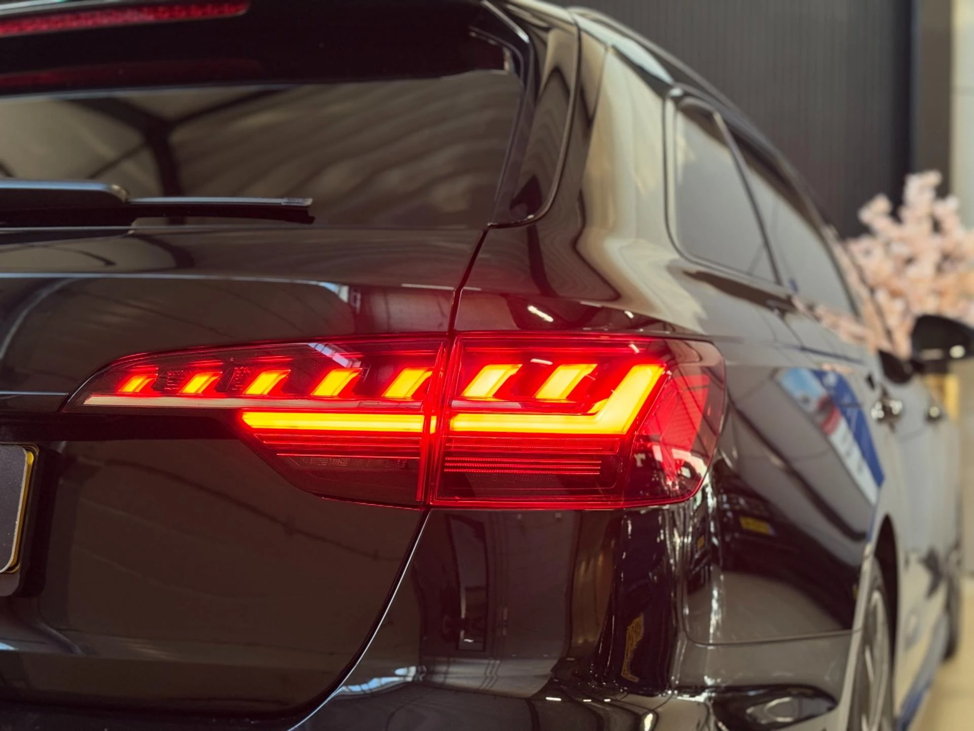 Hoofdafbeelding Audi S4