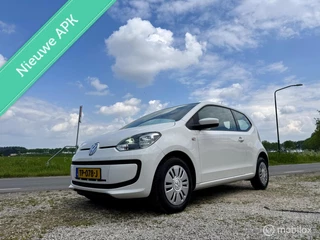 Volkswagen Up! 1.0 move up! BlueMotion, BJ 2013, Airco