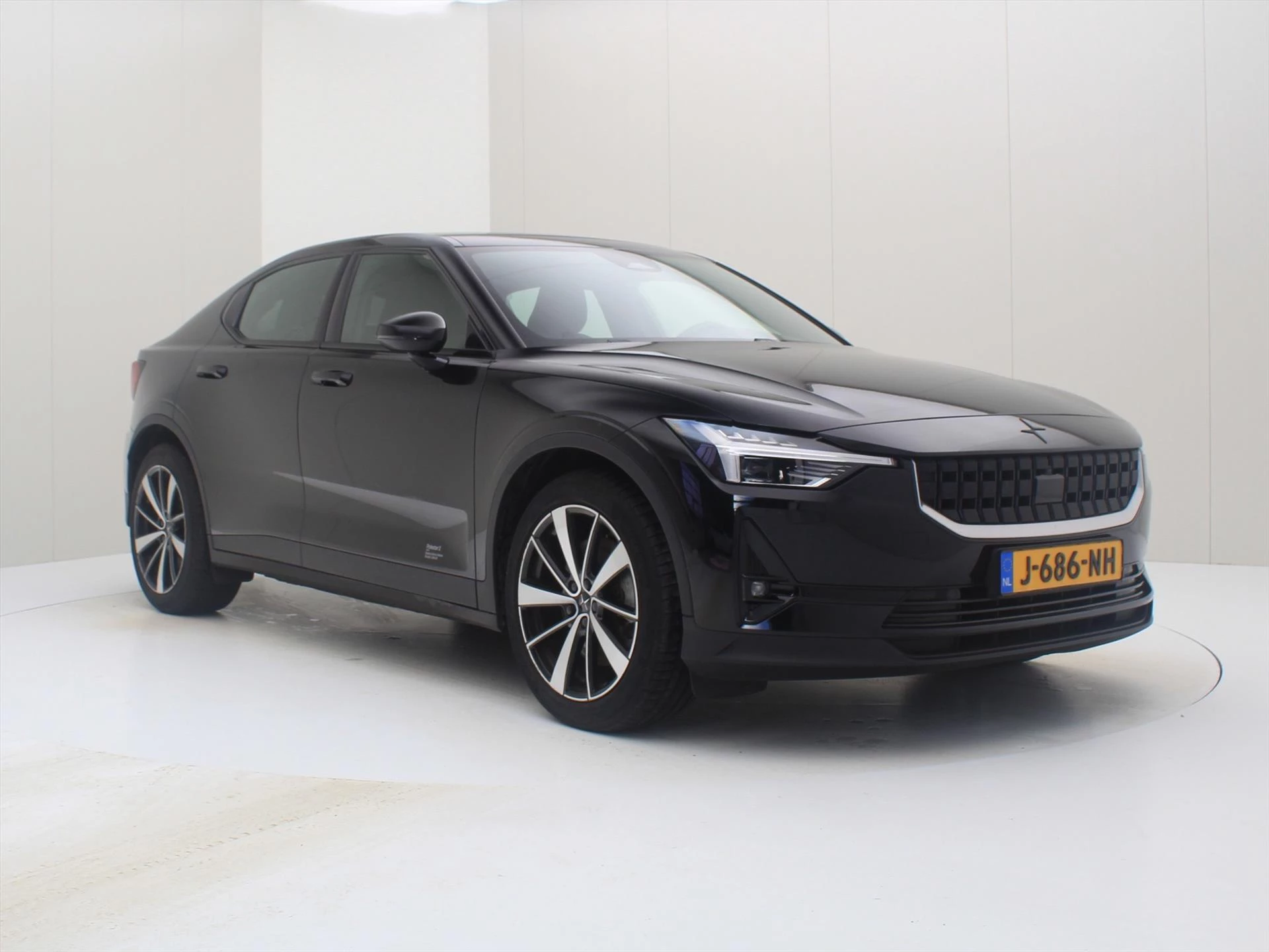 Hoofdafbeelding Polestar 2