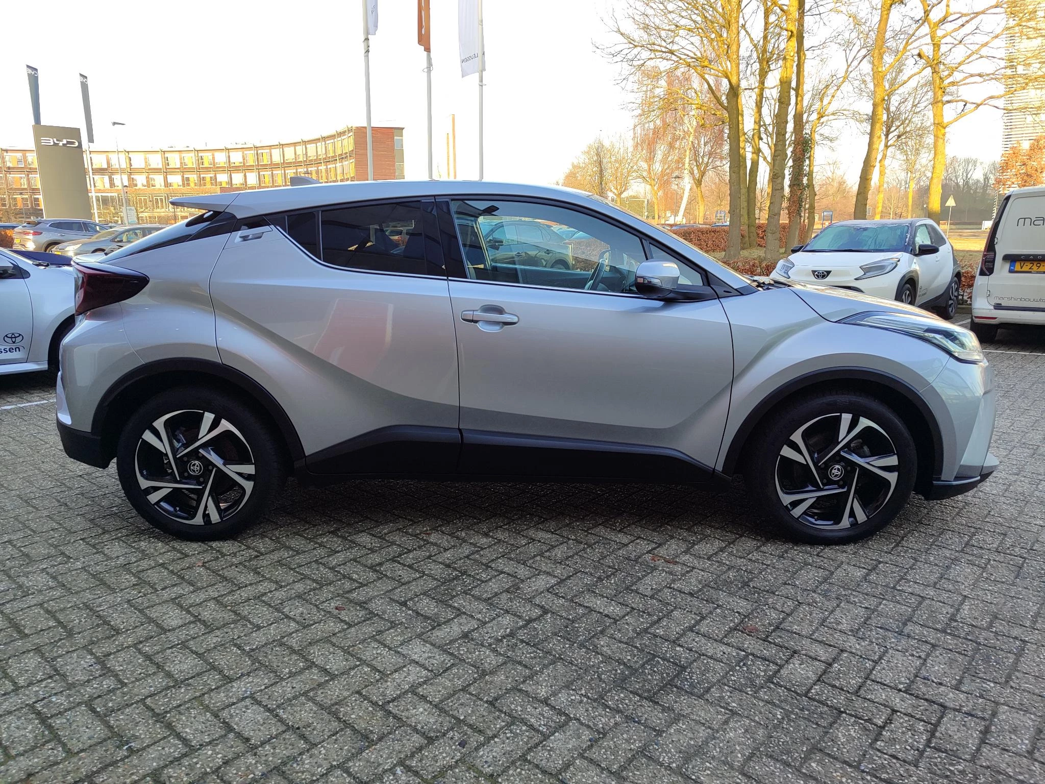 Hoofdafbeelding Toyota C-HR