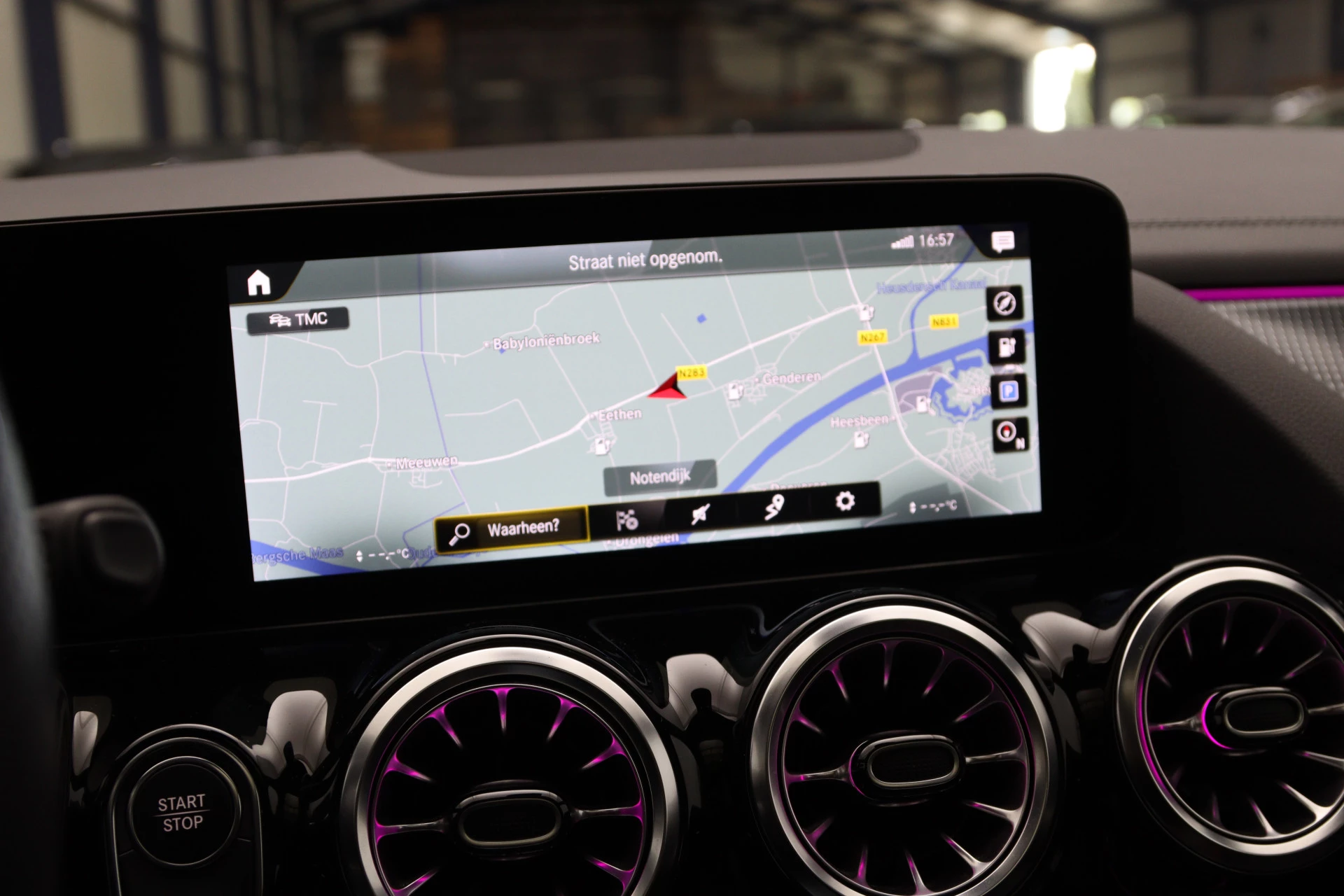 Hoofdafbeelding Mercedes-Benz EQA