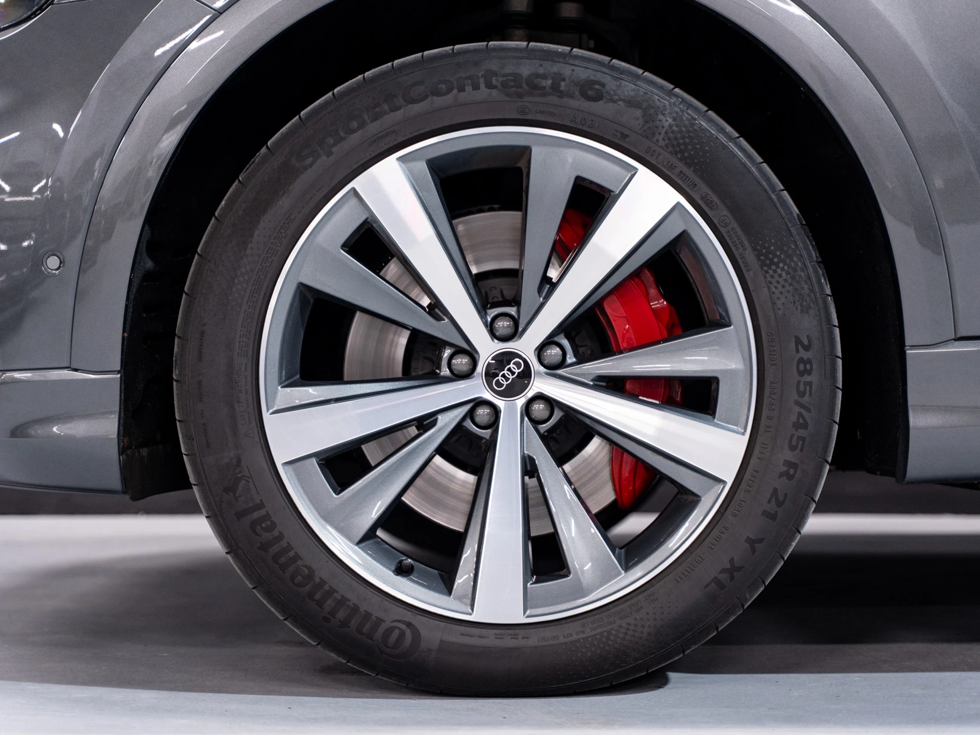 Hoofdafbeelding Audi Q8