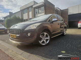 Peugeot 3008 1.6 THP Première leer dvd nap