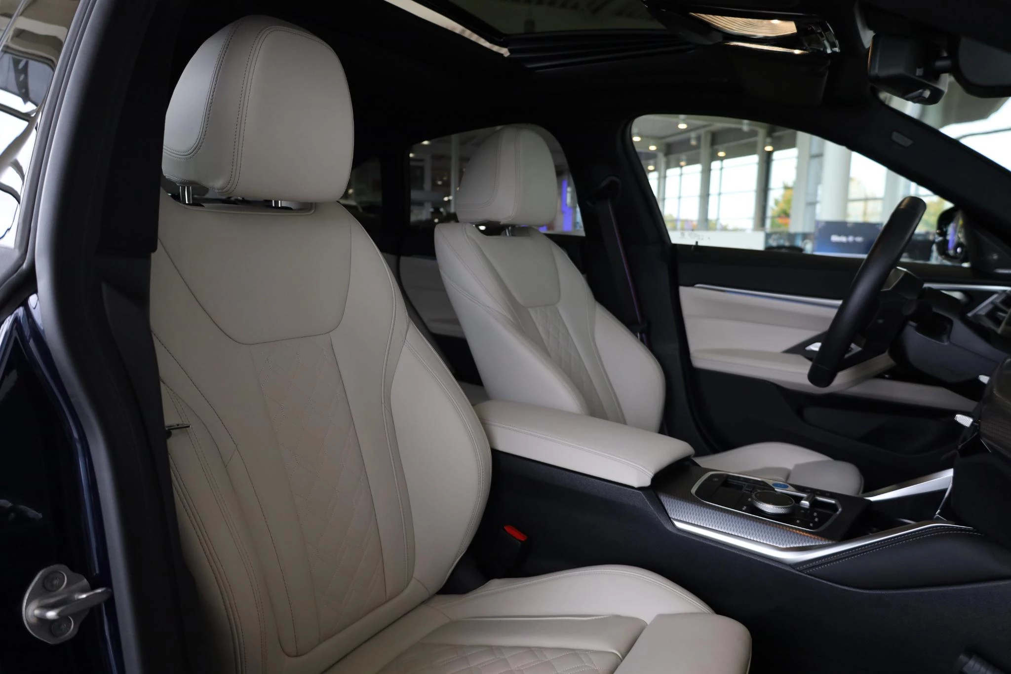 Hoofdafbeelding BMW i4