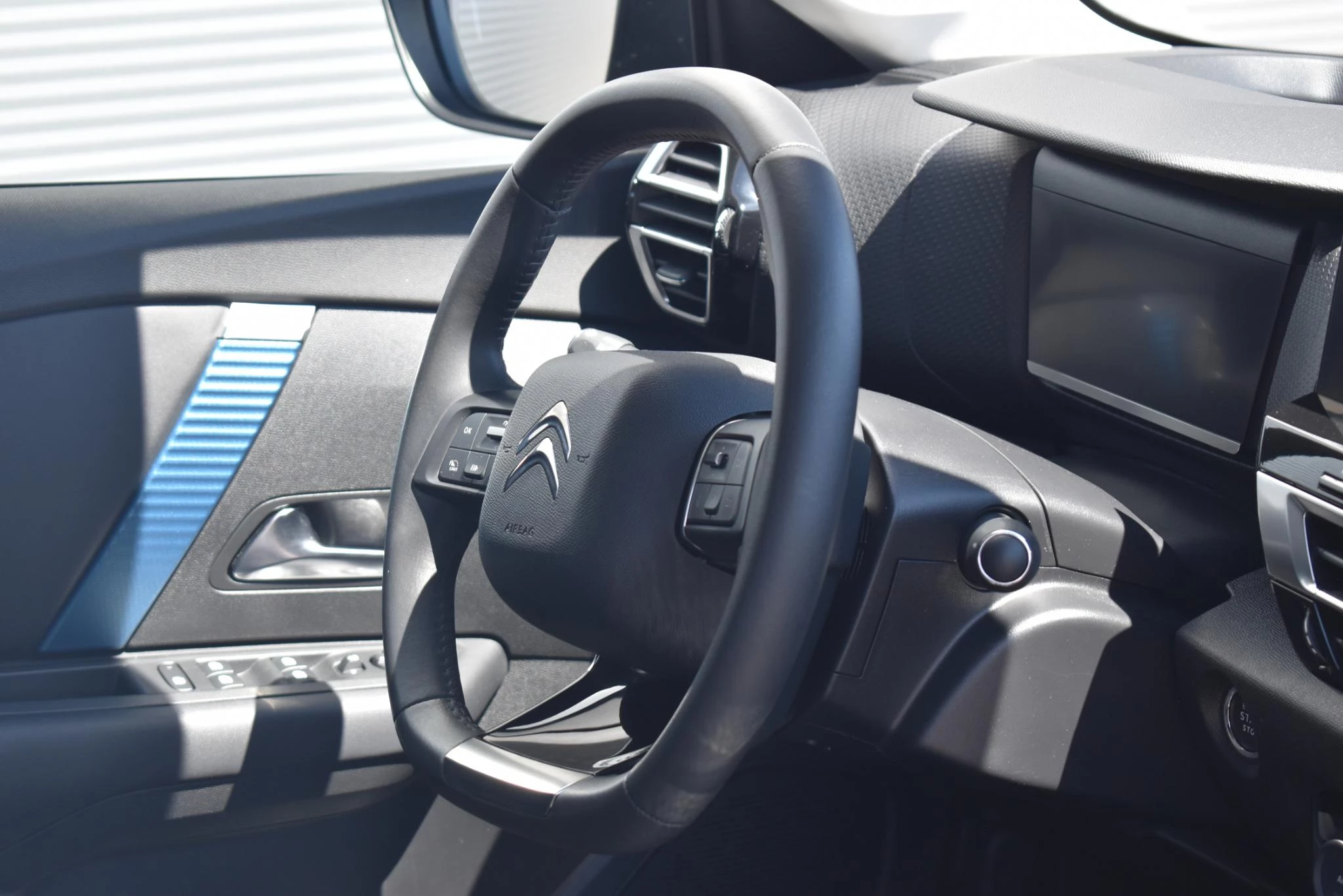 Hoofdafbeelding Citroën ë-C4