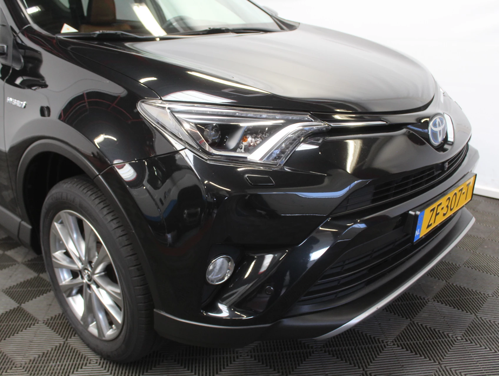 Hoofdafbeelding Toyota RAV4