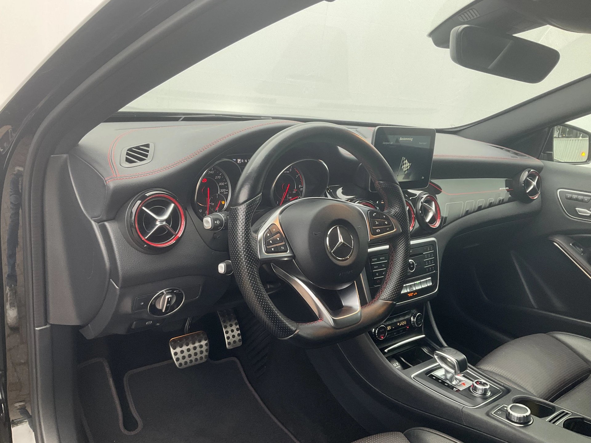 Hoofdafbeelding Mercedes-Benz GLA