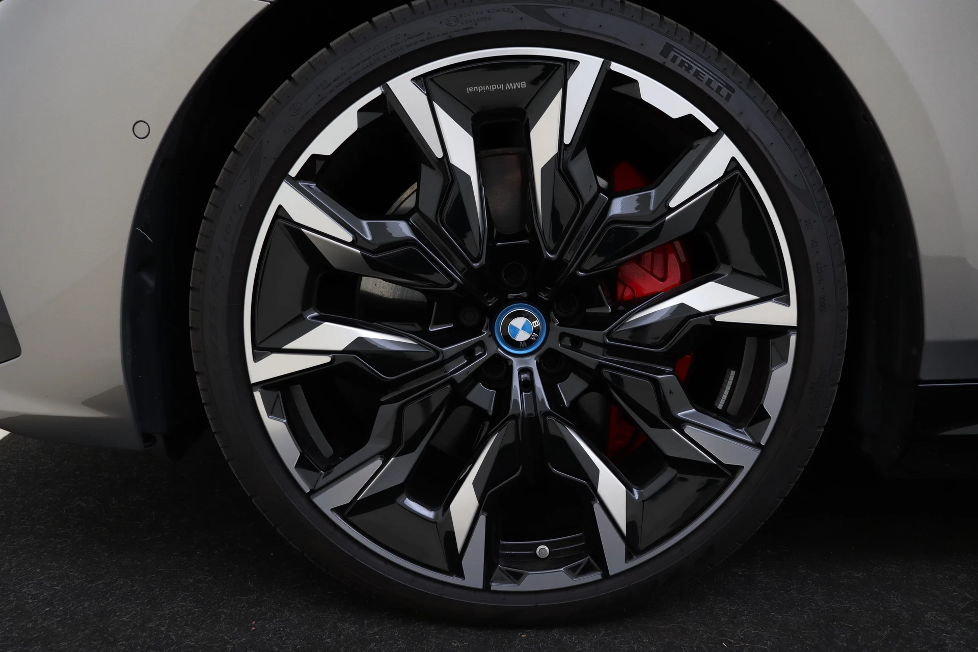 Hoofdafbeelding BMW i5