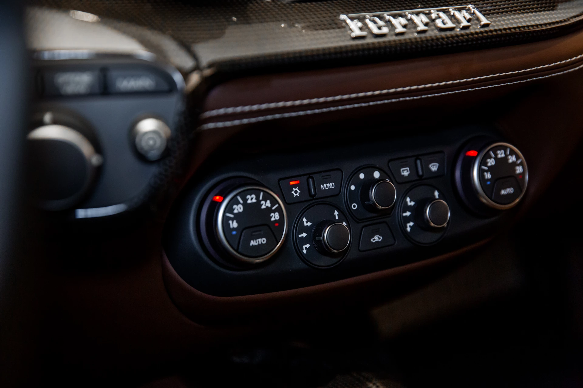 Hoofdafbeelding Ferrari F12