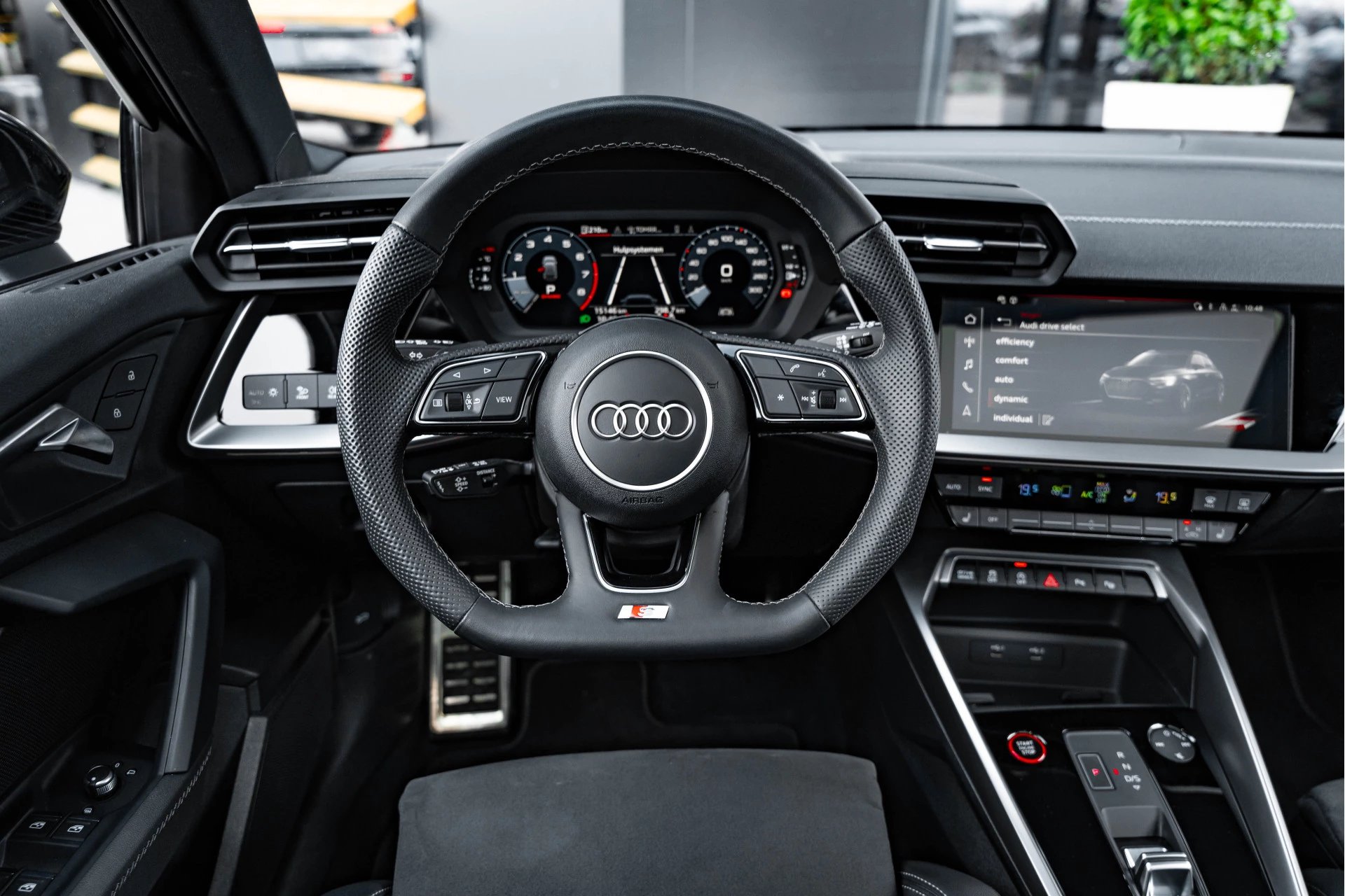 Hoofdafbeelding Audi S3