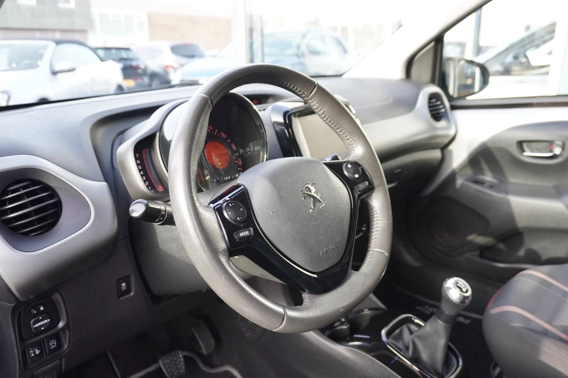 Hoofdafbeelding Peugeot 108