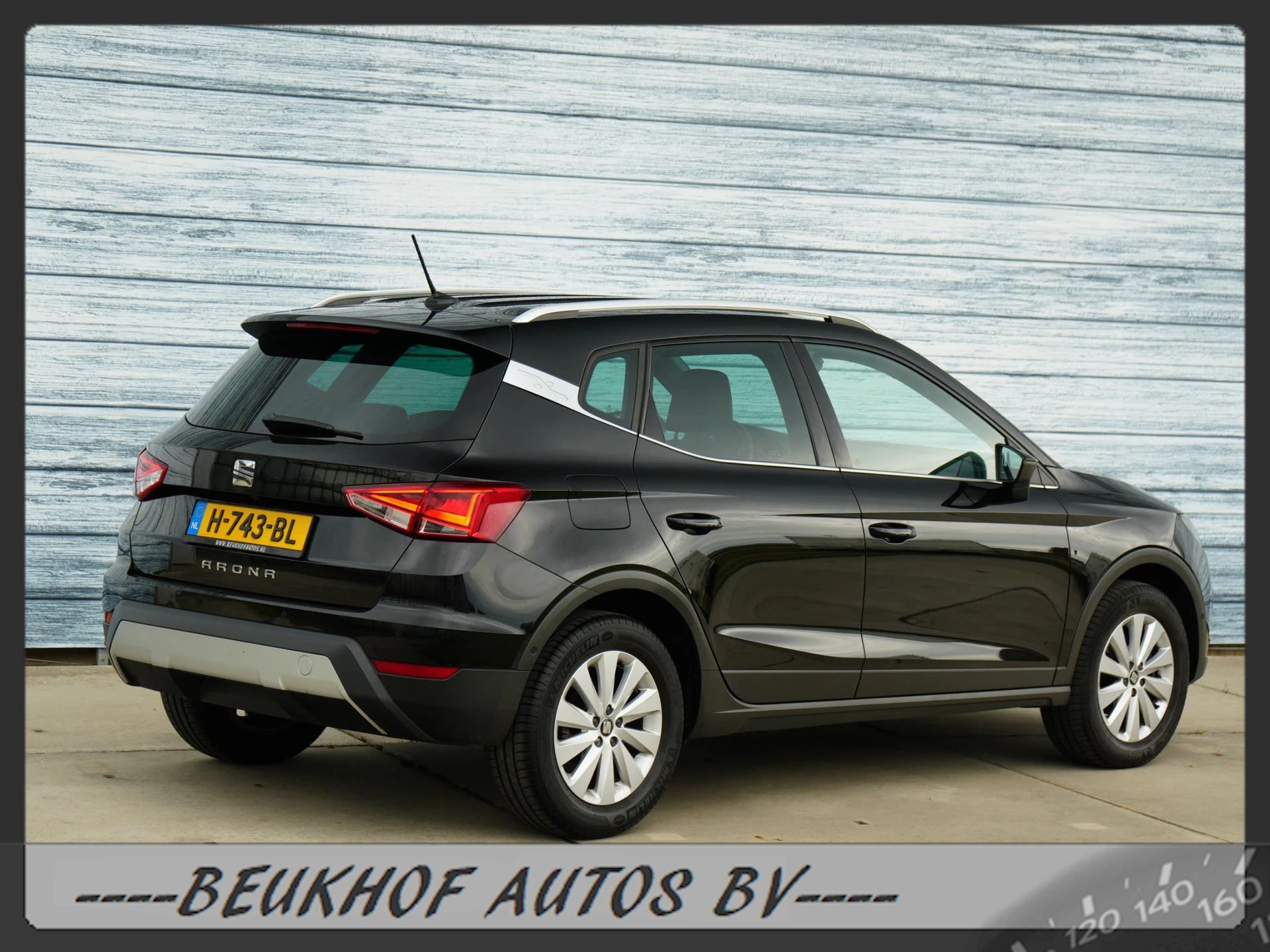 Hoofdafbeelding SEAT Arona