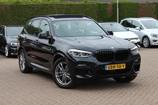 BMW X3 xDrive30e High Exe. M Sport / Panoramadak / Camera / Head-up / Leder / 20'' / DAB / CarPlay / Dodehoek / Cruise Control Adaptief