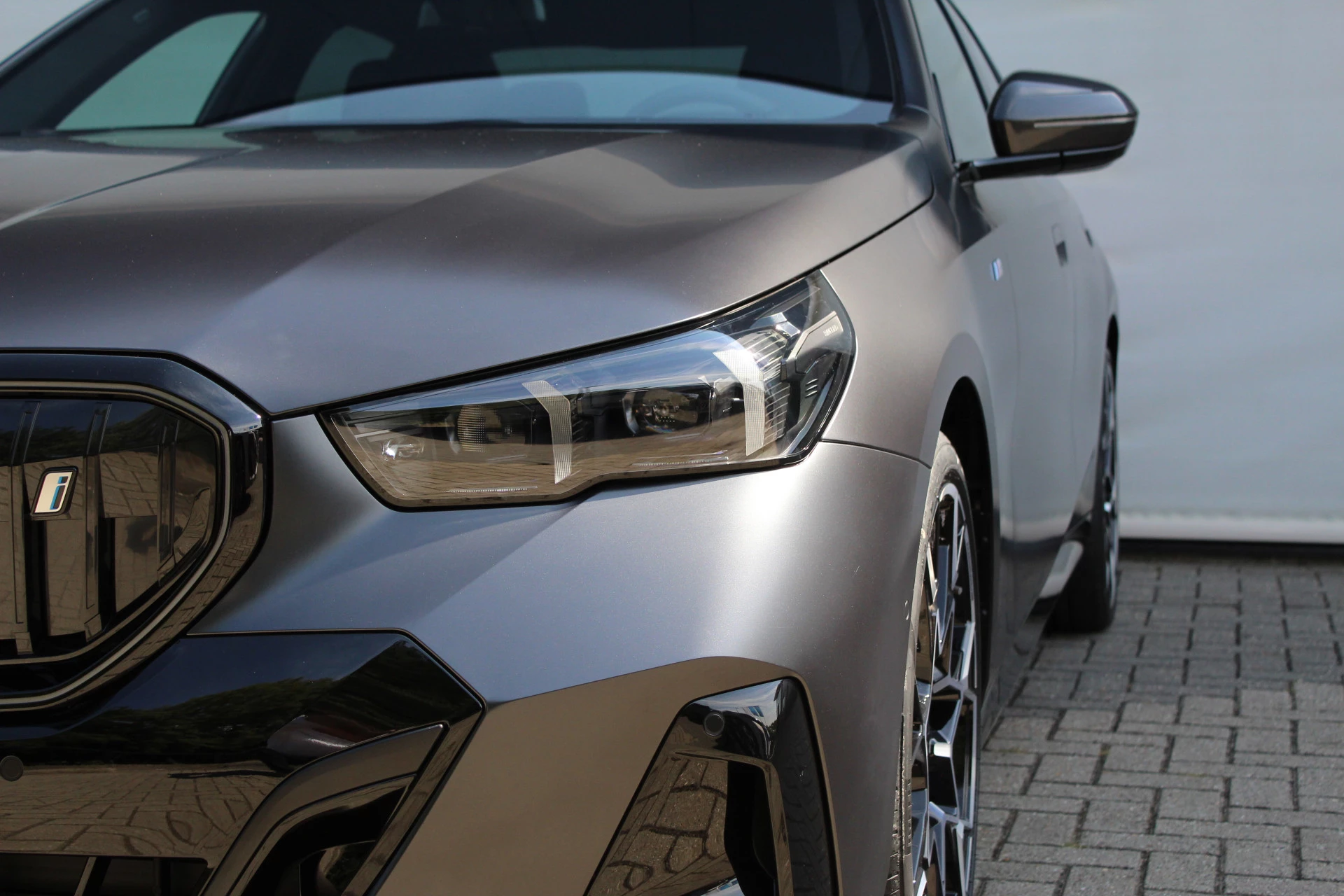 Hoofdafbeelding BMW i5