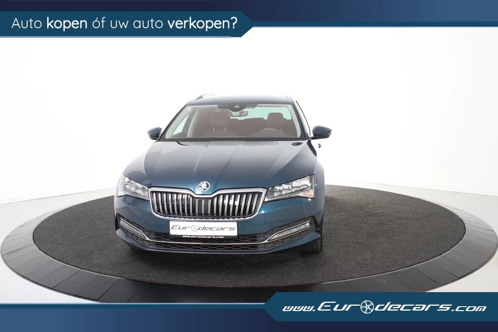 Hoofdafbeelding Škoda Superb