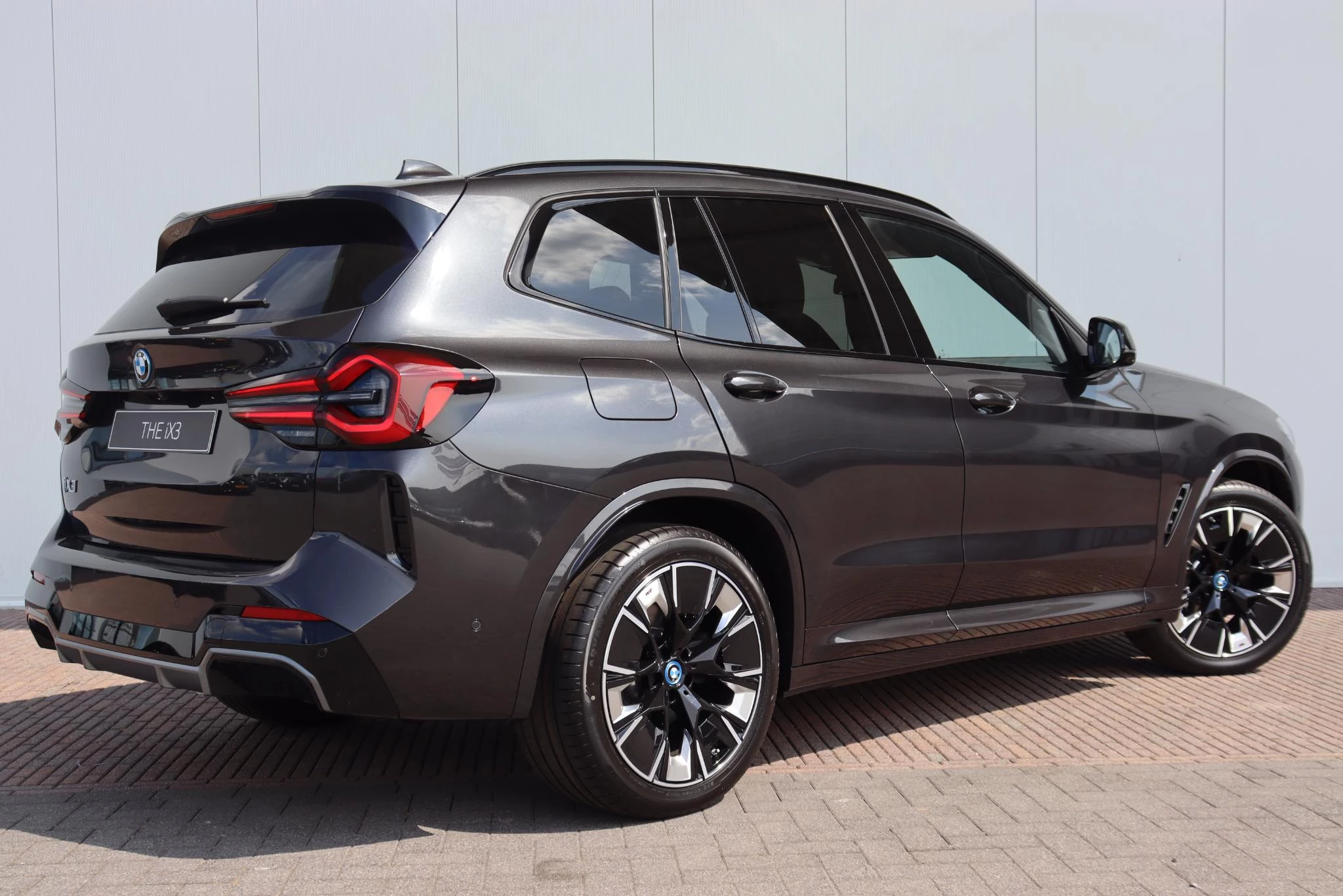 Hoofdafbeelding BMW iX3