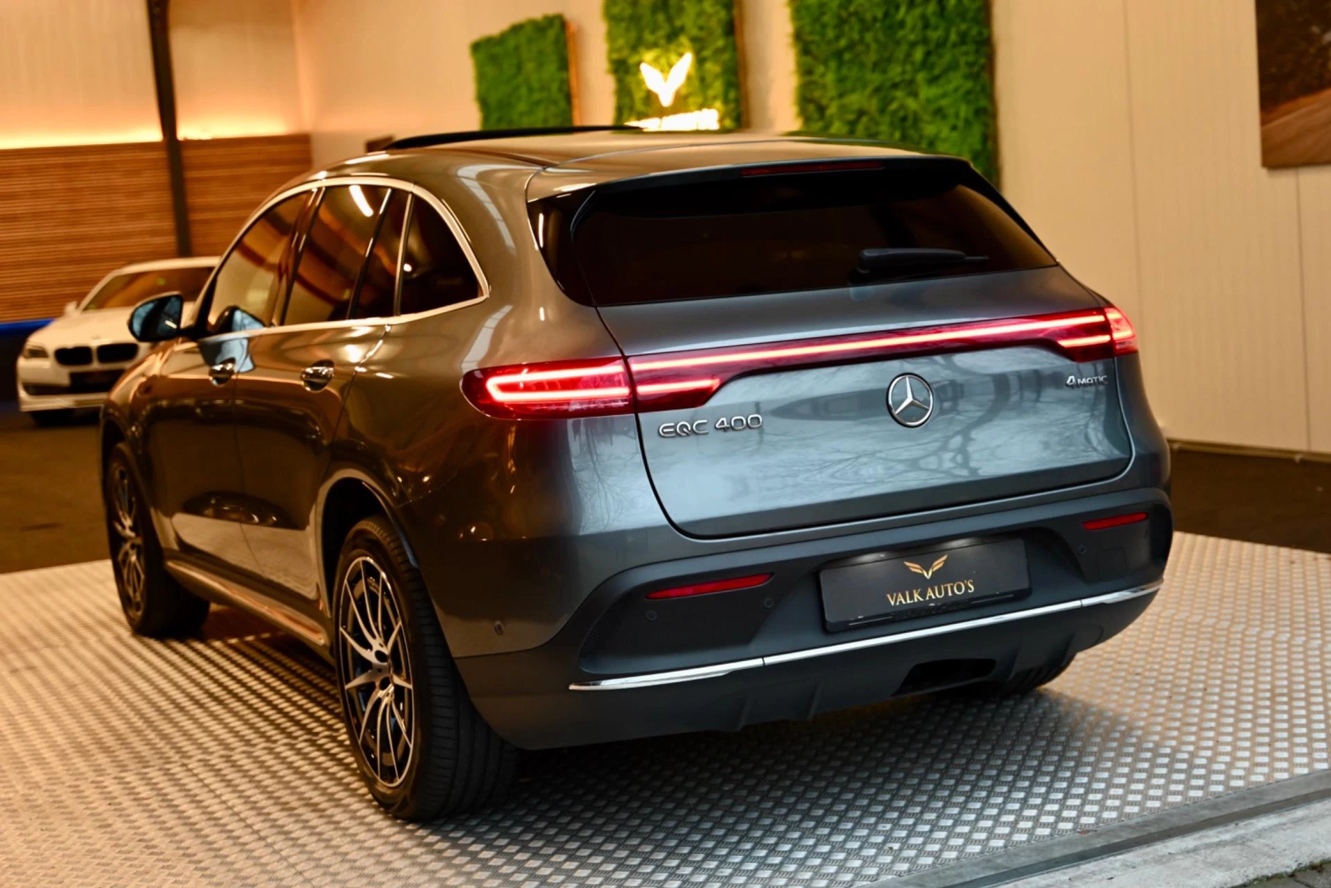 Hoofdafbeelding Mercedes-Benz EQC