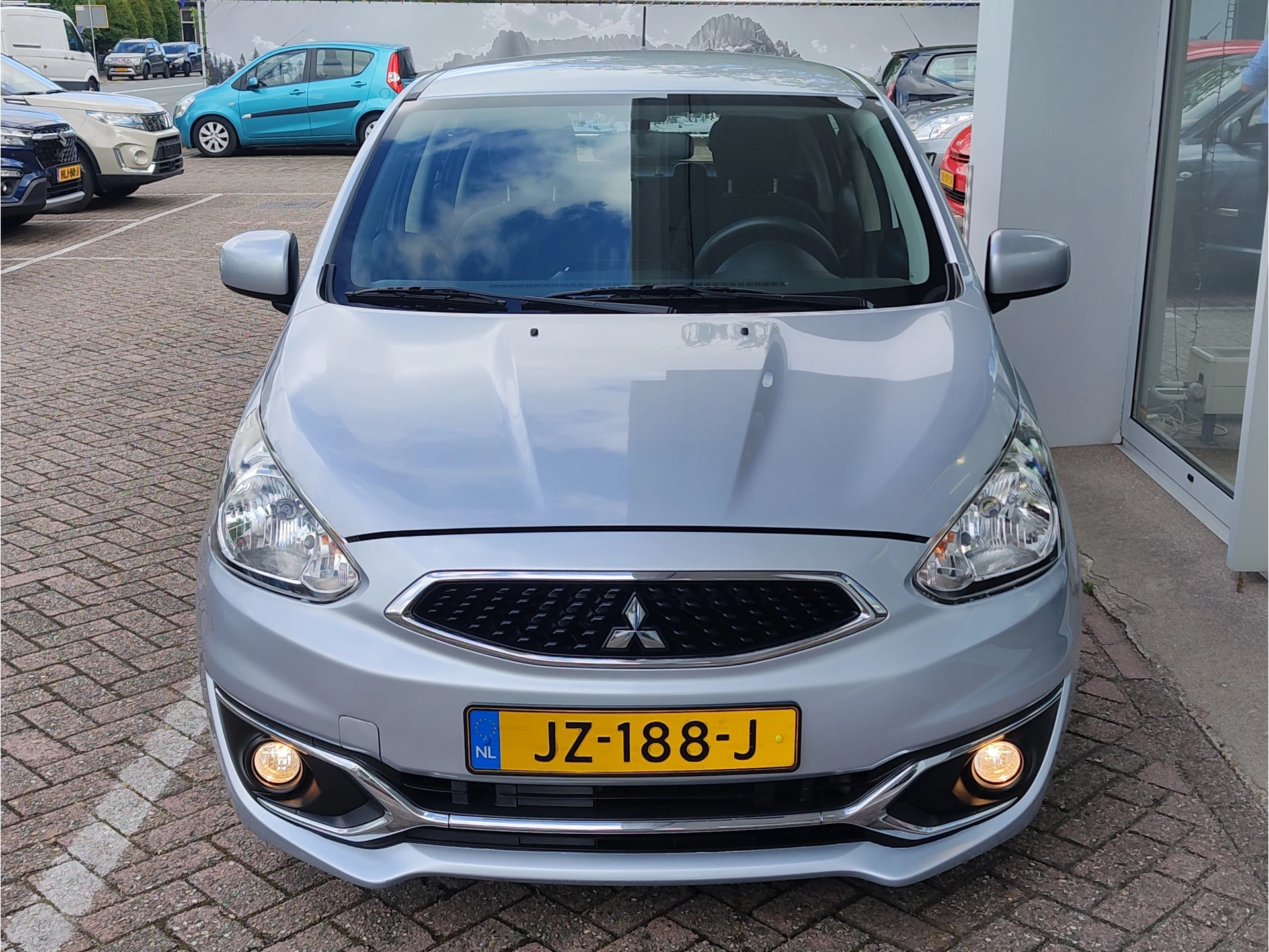 Hoofdafbeelding Mitsubishi Space Star