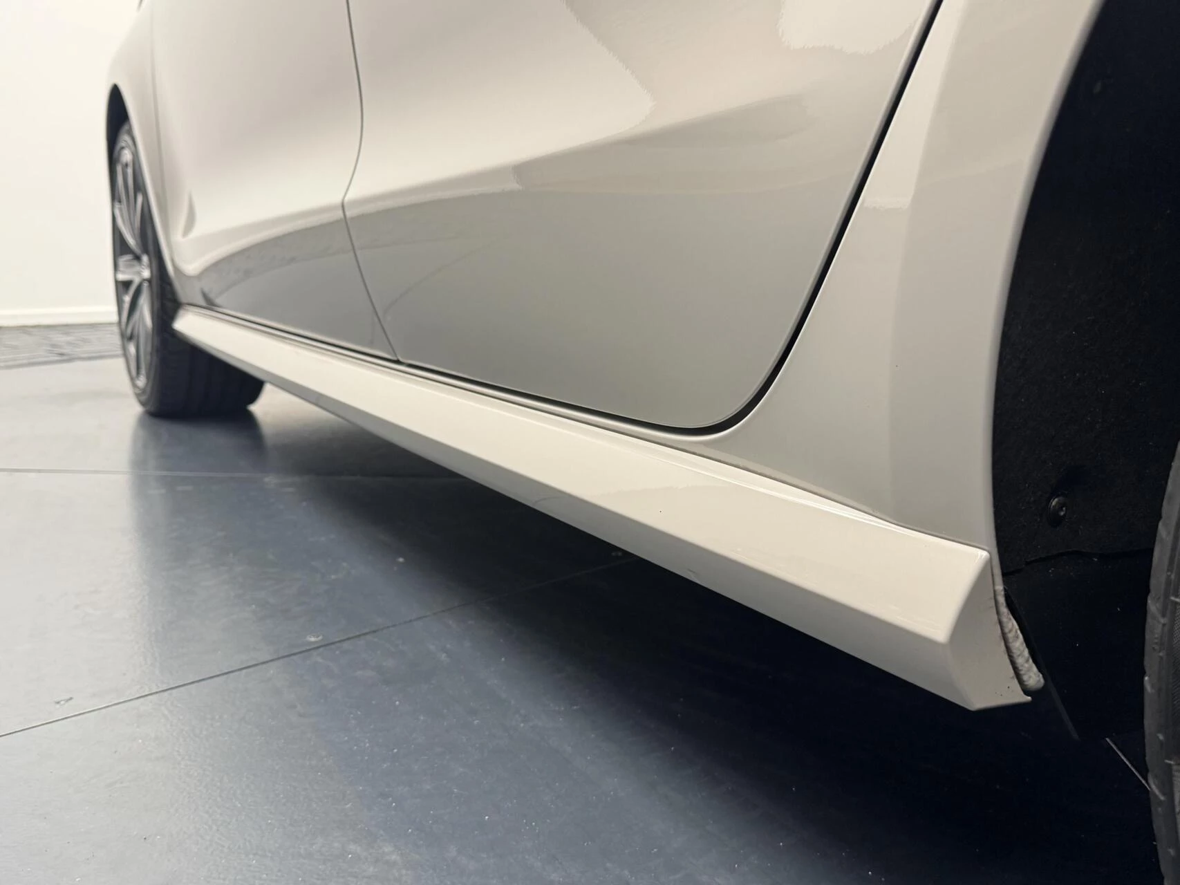 Hoofdafbeelding Audi 1.0 TFSi S-Line Airco-Navigatie-Cr.contr-Lm17''velgen